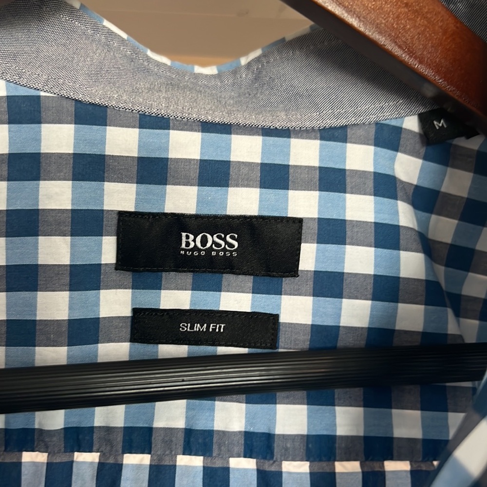 Hugo Boss button down plaid woven - Picture 3 of 5